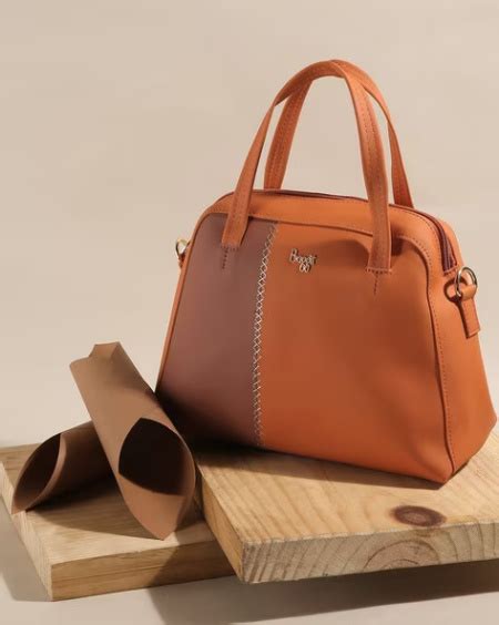 women bag brands in india
